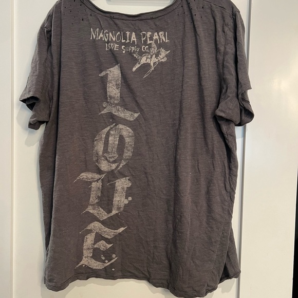 OS MAGNOLIA PEARL “LOVE” T- shirt - Picture 2 of 3